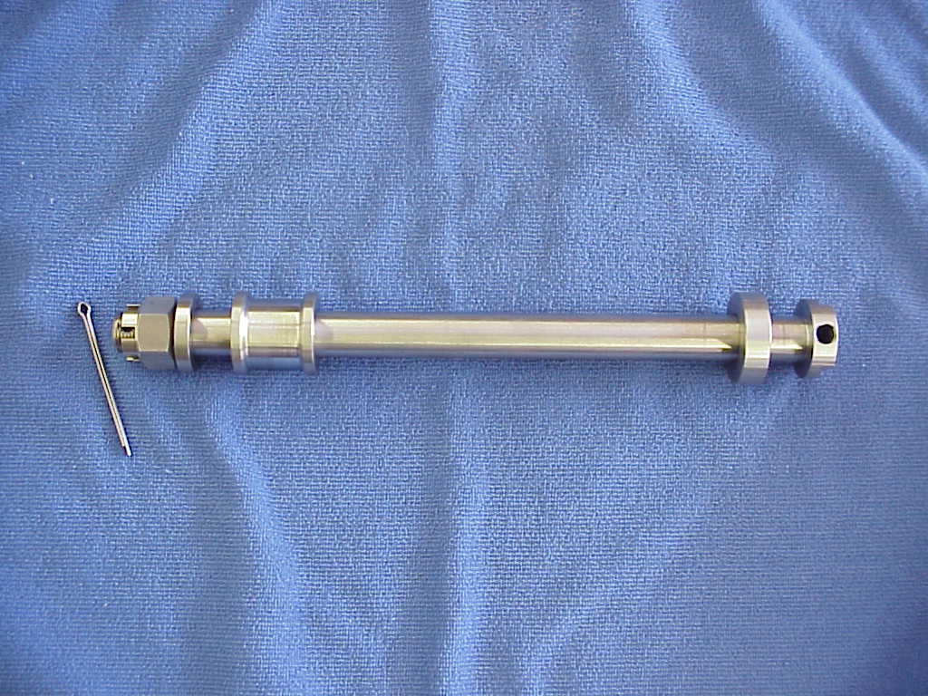 Z1 / KZ900A Rear Axle