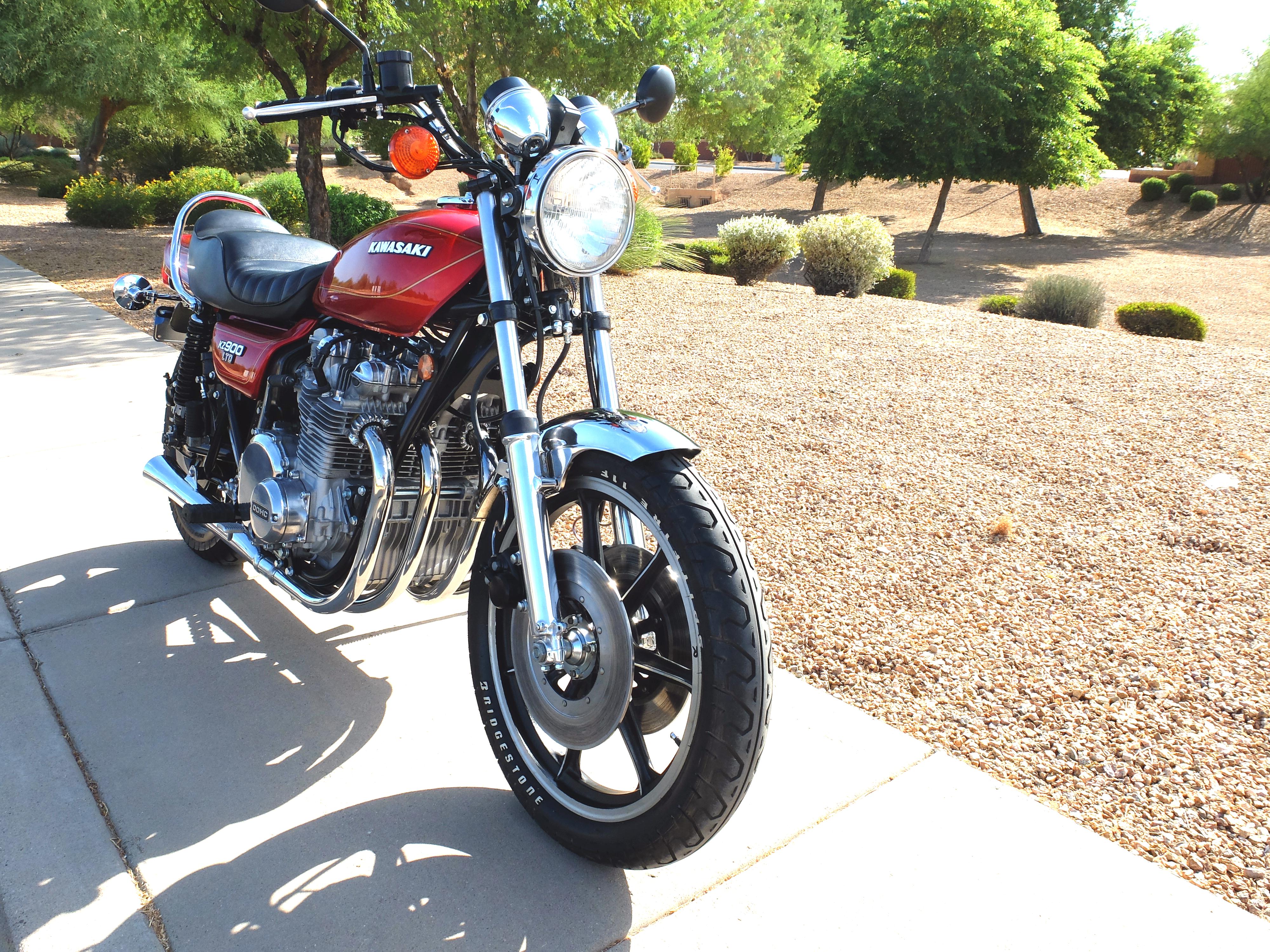 KZ900B Tucson RH Front